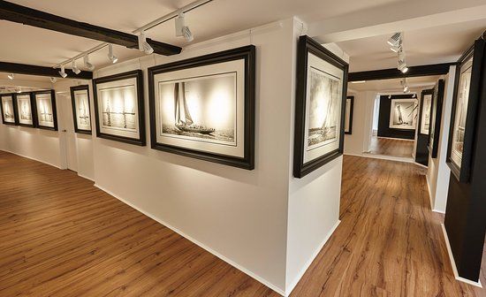 Brett Gallery