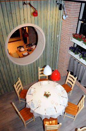 Rozafa Clasic Restaurant