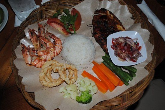 Warung Dolphin