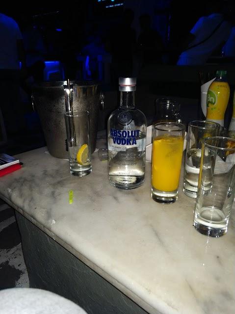 Aqua Music Bar