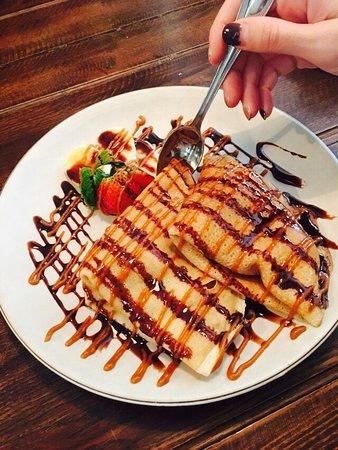 Xofa Café & Bistro