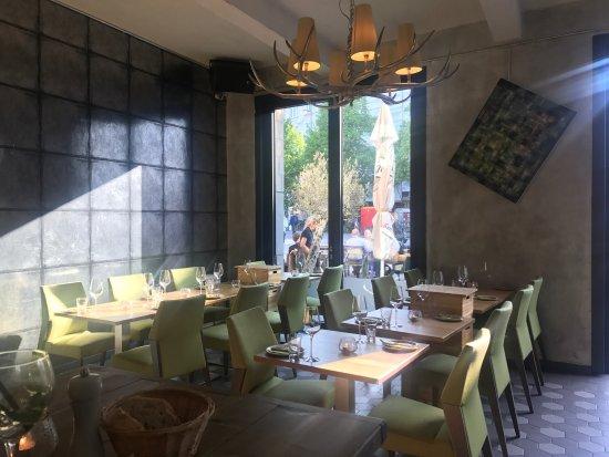 Claudio's Restaurant & Bar