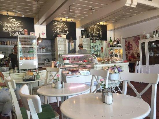 Cafe Little Britain