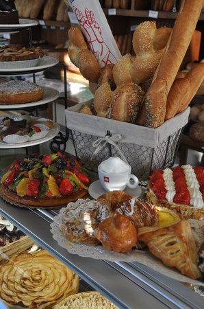 Paris Bakery Cafe