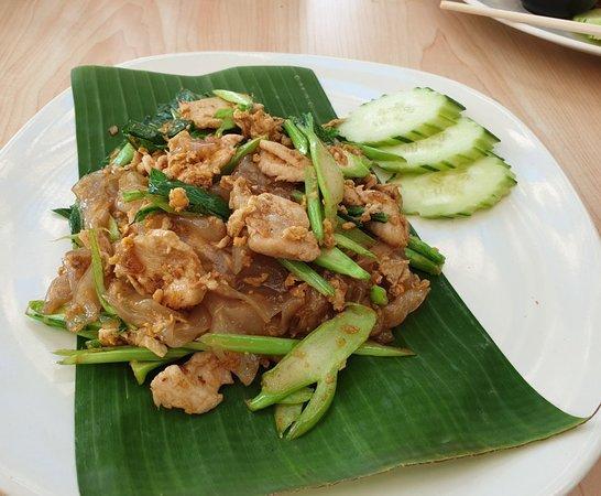 TOH-KIN-KAO by Maenam Resort
