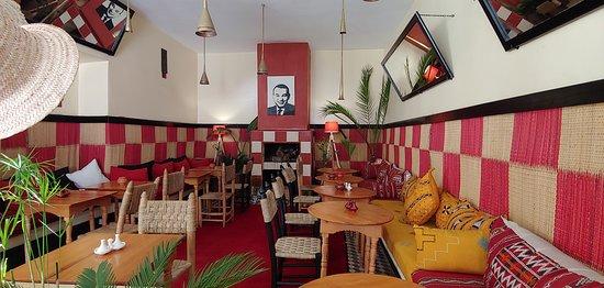 Bigua Cafe & Restaurant