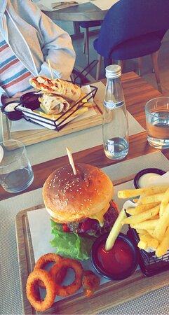 Moyaj Restaurant