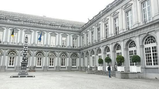 Egmontpaleis